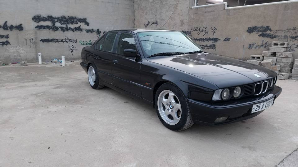 بي ام موديل92
فول ماعدا صلايت
محرك525
گير اوتوماتيك
جام كهربائي 
ويل ايم فايف
تبريد
ايبي ايس
سياره جاهزه 
سنويه جديد لحد 2030
كوبون بانزين
السعر58ومجال قليل
*********** اتصال او واتساب كركوك, العراق
