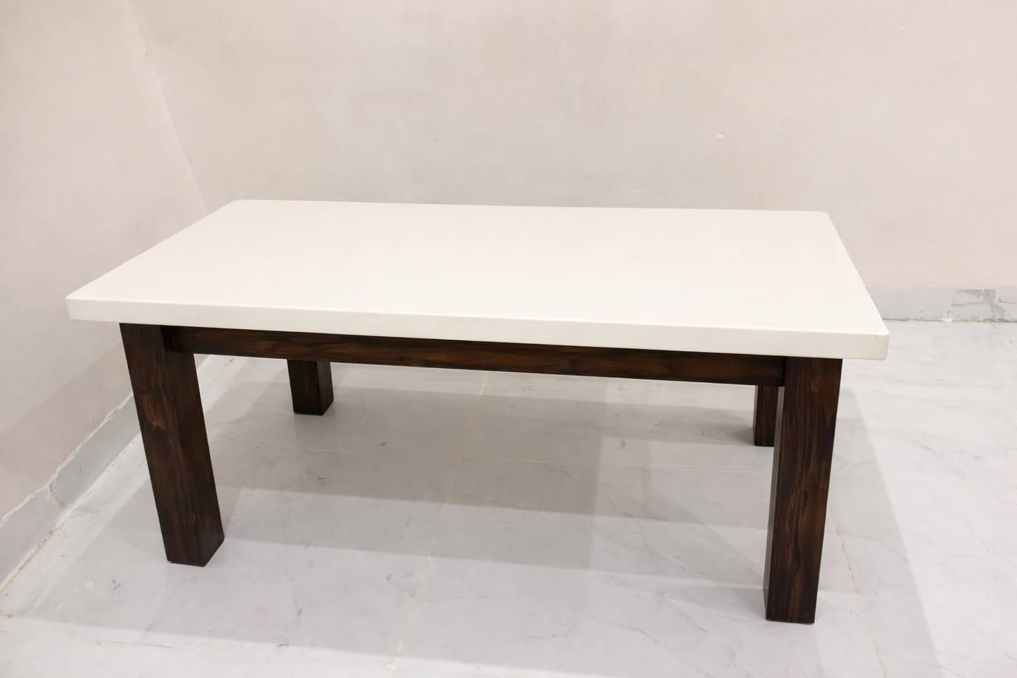 دروسکردنی مێزی ناوڕاست بە سێ مۆدێلی جیاواز لە داری سروشتی
درێژی 100 mc 
پانی 60 cm 

گەیاندن بەردەستە بۆ هەمو کوردستان 

***********
