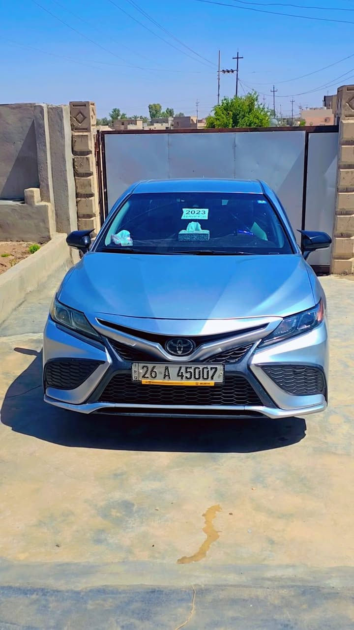 السلام عليكم كامري للبيع موديل ٢٢ رقم صلاح الدين دولي بسمي حره ضرر بونيد فقط ومصلح نفسو مامبدل كير محرك صدر تاير كلو جديد  ماشية ٨٨ ميل 
السعر ٢٠٠ وبي مجال قليل ويرهم مراوس بكامري موديل ٢٣ او ٢٤ ابيض 
رقم الهاتف ***********
