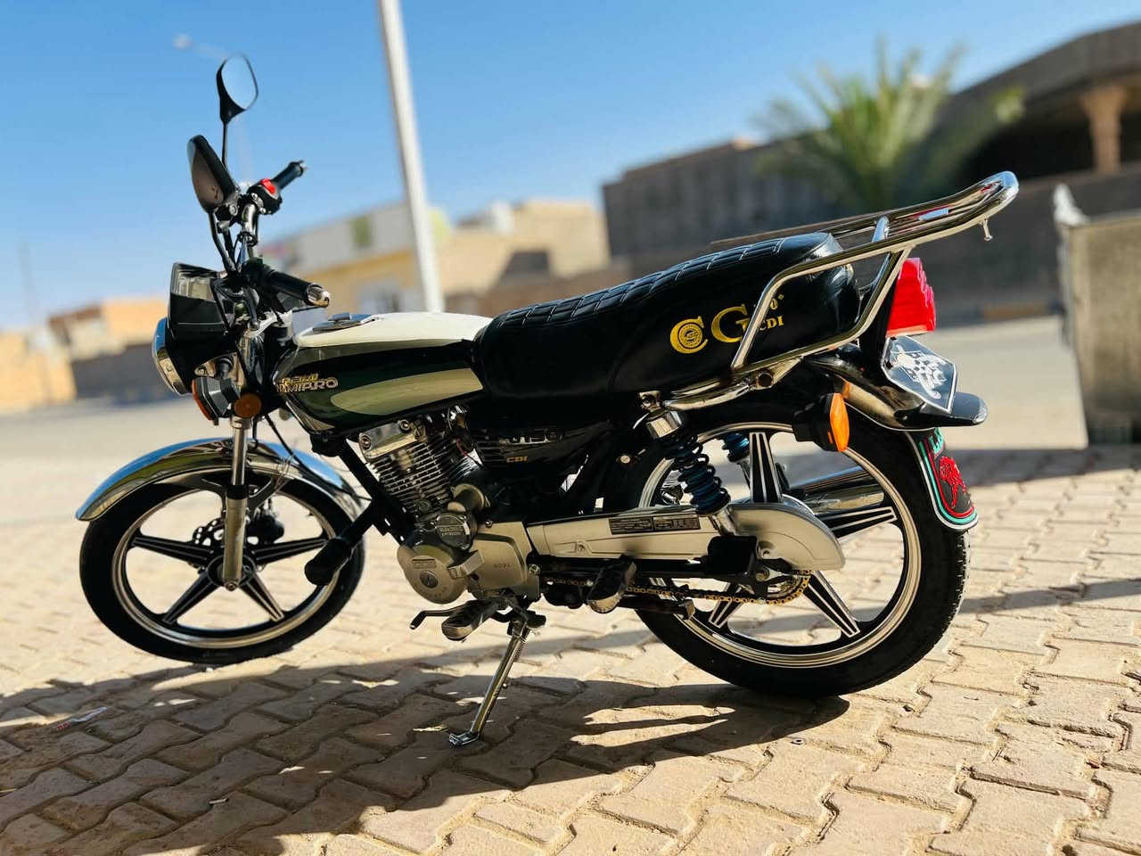 سلام عليكم دراجة نامة برو للبيع موديل 2021 دراجة 
نضيفة وسعرها مناسب ويرهم مراوس على24/25 
الاستفسار اتصل *********** واتساب
