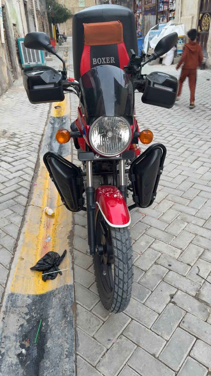 سلاام عليكم
بوكسر كلاسيكي 🏍️البيع المديل 21 رقم بغداد تحويل الثاني يوم بسمي دراجه..؟
دراجه حيل نظيفه نظافه 80%👍 أحله من الصور 
مكان دراجه بغداد مدينه الصدر قطاع 31 👉
رقم تليفون *********** 👉
تفاصيل دراجه خاص 
(سعر مليون ونص) بيه مجال الشراي..👍
دراجه معا الاغراض بيها + خوذه هديه + طفايه حريق )
