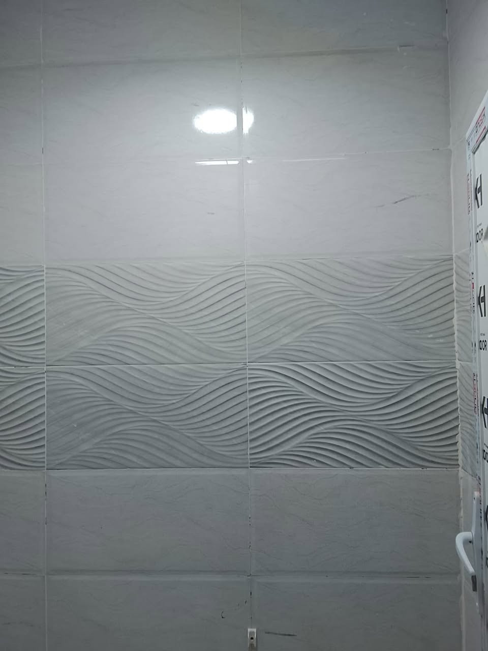 سلام عليكم بيت للبيع زراعي بناء (2025)
مساحة (250م) حي الزهراء الصوب الصغير
 قرب سيد صادق بدايه الحي البيت طابقين طابوق
 
طابق الاول كونكريت يحتوي على غرفتين وصالتين ومدخل ومطبخ  واستقبال ومجمع صحي داخلي وخارجي 
الطابق الثاني اعكاده يحتوي على غرفتين وصالة ومجمع صحي داخلي  
بناء ومواد درجه اولى البيت تمّ انجاز البيت من قبل مكتب عقارات الفنار مجاور مستشفى الخضر العام 
للاستفسار (***********)
