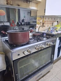 فرن • مطبخ