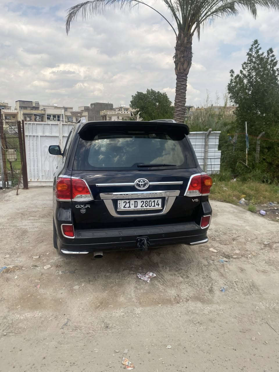 للبيع  لاندكروز فقط   سياره في حالة وكاله بريم.  موديل ١٢سياره  كلين.  بدون صبغ   سياره جديده.  كير محرك صدر. سياره جديده ماشي ١٤١ ***********
