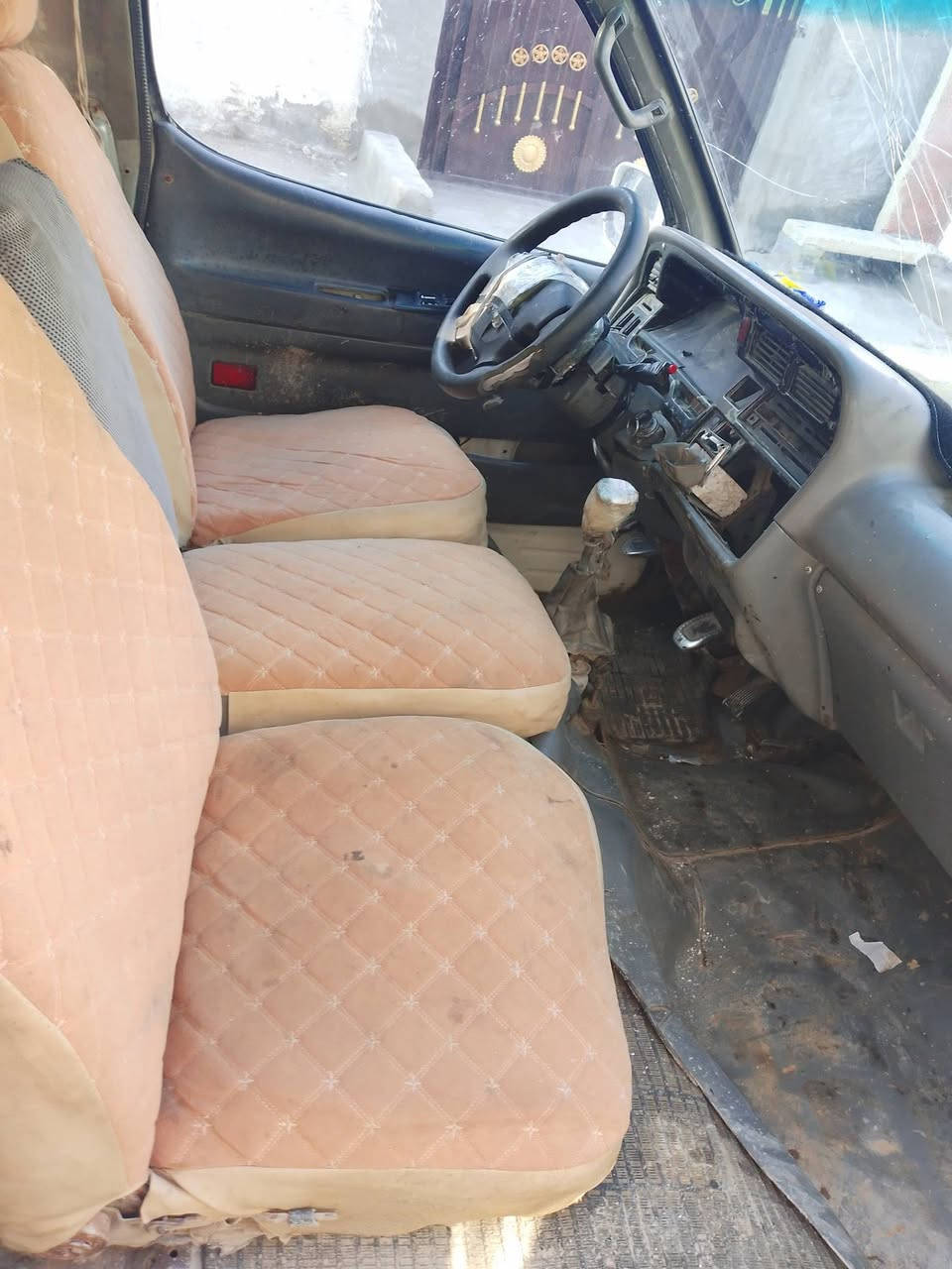 سلام عليكم فتون قردة كير مكينة اكسل مكفولات وشرط صدر تعبان تخم تاير باتري راديتر واتر بم كابريتر كلة جديد ابيع أو مراوس بستة بريجو بدون عادي نتراهم السعر 19وبيهة مجال مكاني البياع شرطة الرابعة 
*********** ملاحظة مداكهة غرامات ابيع هل موجود
