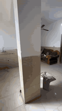 شقه للايجار مساحه 80 متر طابق ثاني يتكون من 2 غرف نوم وصاله ومطبخ وصحيات
كربلاء ع شارع الجاير  التجاري قرب مستشفى العباس الأهلي
سعر الإيجار 250  الف
للاستفسار اتصل
*********** وتساب
