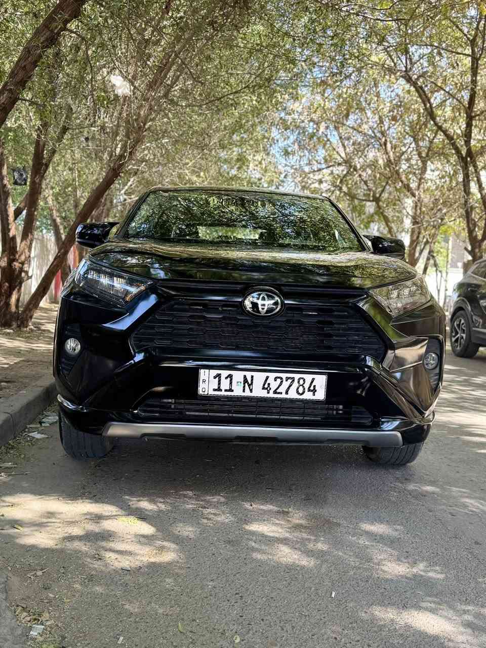 السلام عليكم راف فور موديل2022 امريكي حادث جاملغ خلفي و قبغ جنطه و جاملغ امامي 3 قطع صبغ بدون ايرباك بانزين مواصفات LE رايدهه 185$وبيهه مجال بسيط ***********
