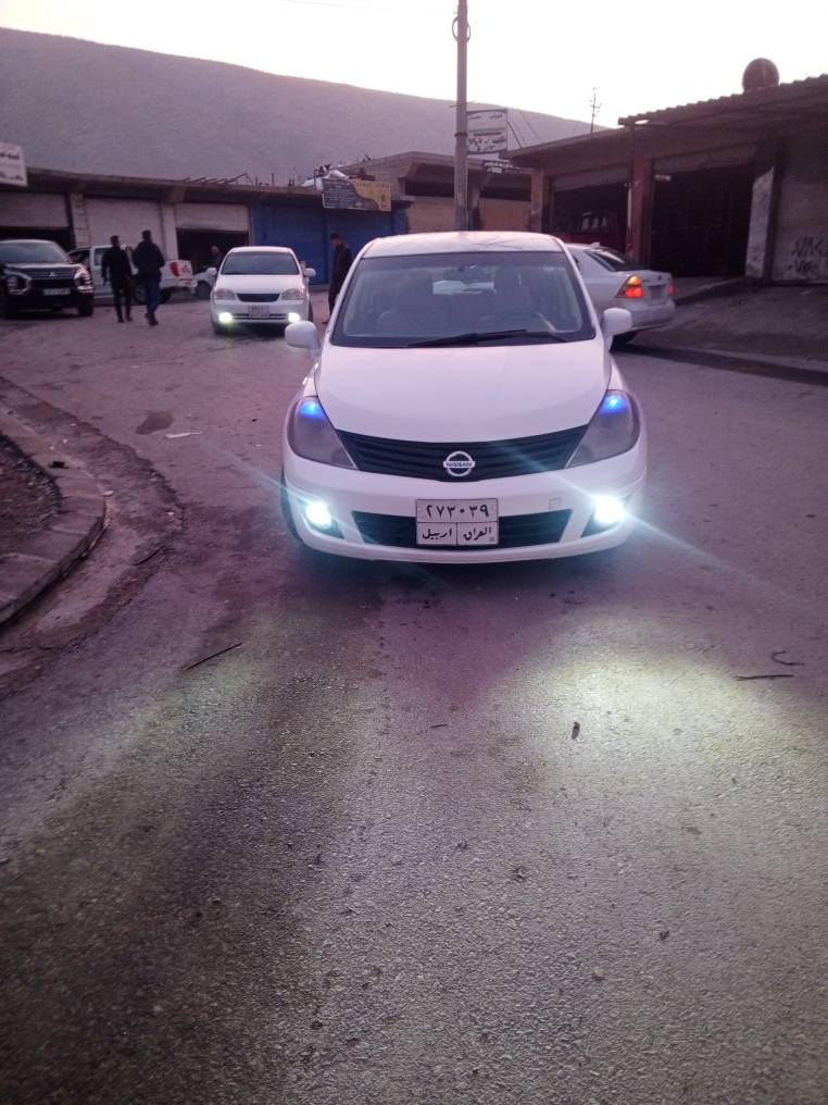 نيسان ڤيرسا 2011 گير تؤماتيك سةقف و عيزام

***********
*********** أربيل, العراق
