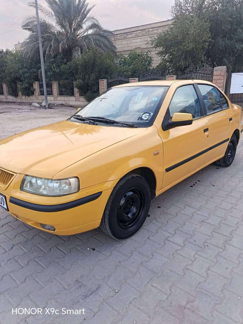 سمند  موديل12مكينه صار يومين من شديدها جديده كير فرنسي جديد باتري جديد حداديه وره وكدام جديده رقم نكليزي بابل سنويه لل30  تخم تاير  دوشمه بطن كامل  كهرباياتها كلها تشتغل تبريد ثلج 🥶 ***********
