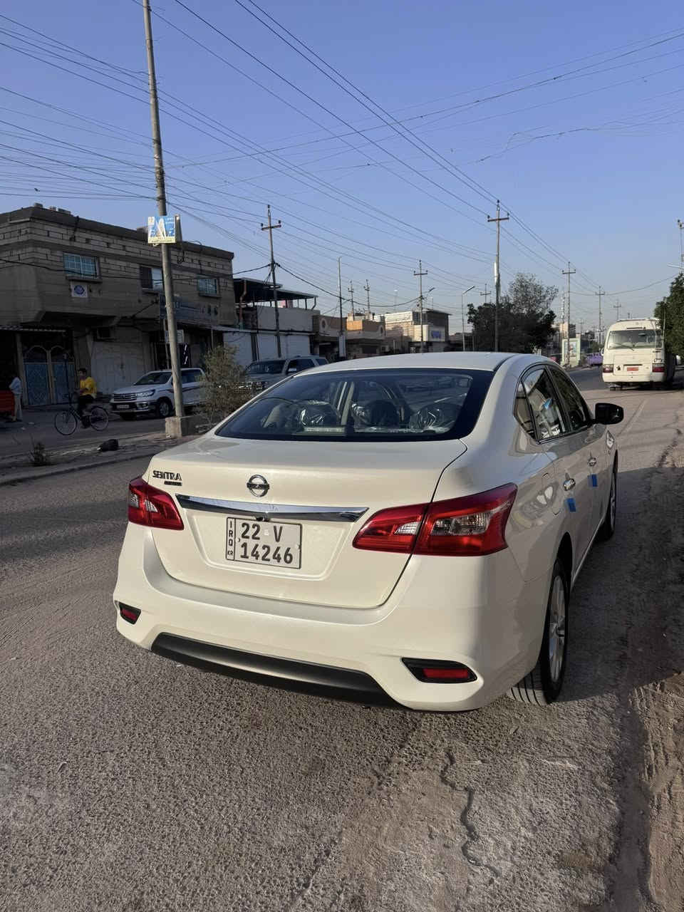 السلام عليكم
نيسان سنترا 2025 زيرو زيرو
مكينه 1600
نظام ايكو 
شاشه كار بلاي 
للاستفسار ***********
الشراي يتصل وبلخدمه

