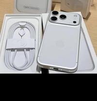 آيفون 17 برو ماكس • مستعمل ساعتين • سلفر