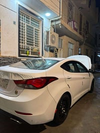 النترا • ٢٠١٥ • فتحة سقف