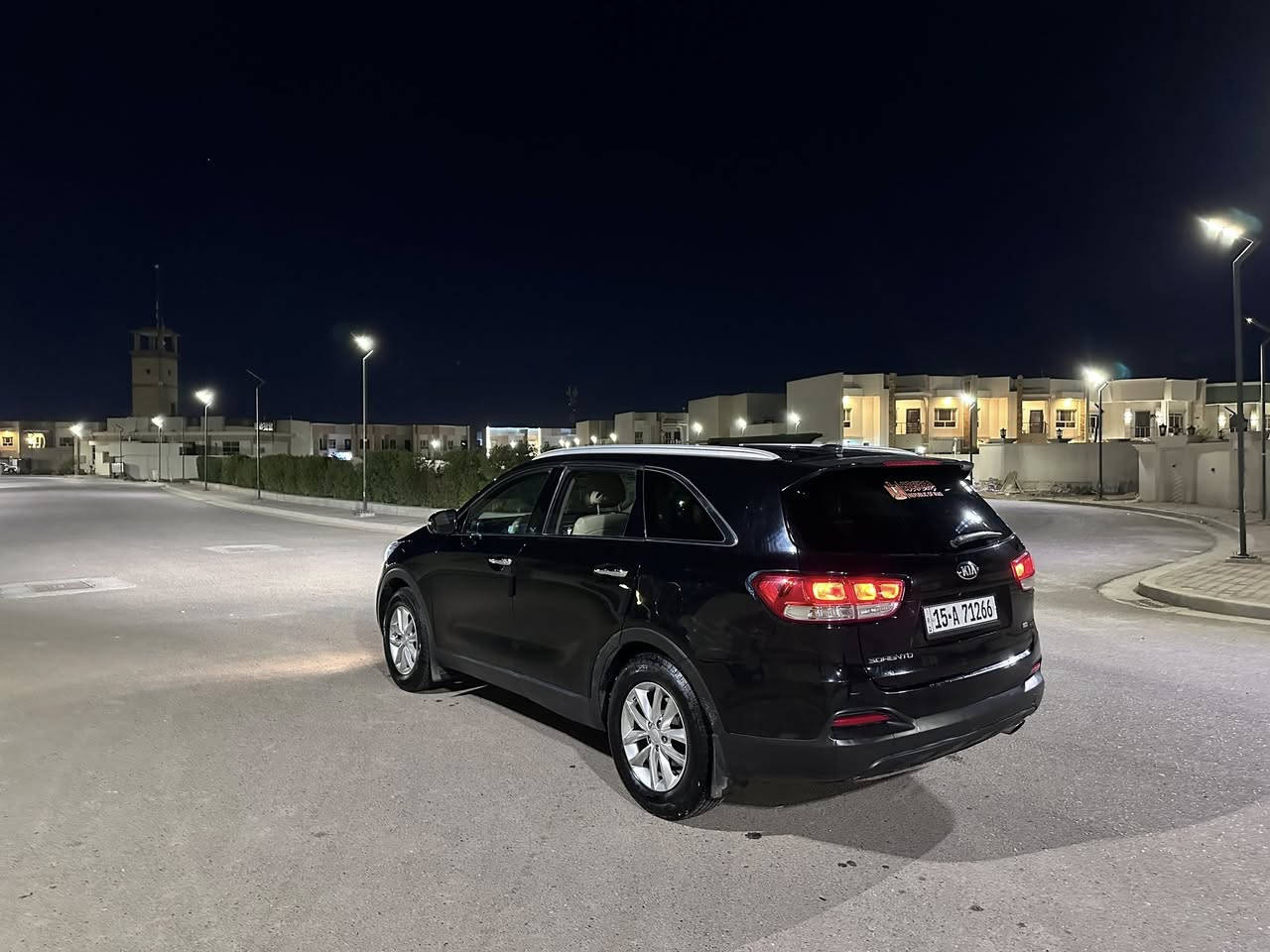 لون اسود
4سلندر  
7راكب  
داخل كريمي فاتح
شاشه بلاد نظام عرض
3انظمه قياده 
كشنات جلد  
 اشاره+مري  
تبريد 2 قطع منفصل
تحكم استيرن فول 
لد امامي  
لايت زنون  ناصي 
مكان السيارة الانبار
غير متواجد ع الفيس 
للاستفسار ***********
