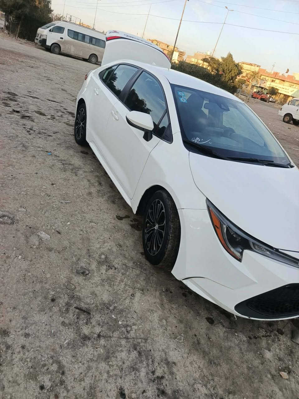 سلام عليكم
كورلا
موديل 2022
سياره بيه 4قطع
سياره حلوه نضيفه بيه بعض ملاحظات
سياره تحويل مباشر رقم بغداد.
عنوان بغداد المحموديه
سعر 140بيه مجال
 ***********
***********
تواصل واني حاضر
