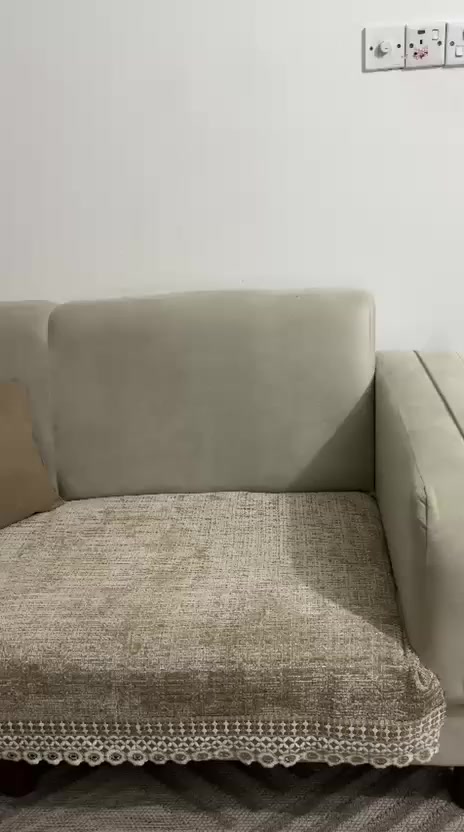 تخم شهر واحد مستخدم حتة ميعتبر مستخدم ٧ مقاعد وميز بلازمة الميز ٤٠ الف 
والتخم ٥٥٠
يغداد


**إذا كنت صاحب هذا الإعلان وتريد حذفه لأي سبب، رجاءا أرسل رسالة إلى الدعم الفني**