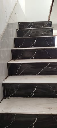 تطبيك سراميك ارضي جداري بليوميه ع المتر مكطوعه بيعجبك‏‪0785 727 9873‬‏