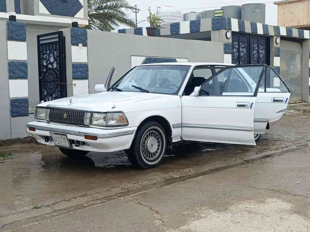 السلام عليكم سيدان موديل 1991
لون أبيض✅
مكينه ففتي توماتيك 6 سلندر ✅

كير ومحرك شرط✅

رقم صلاح الدين خصوصي✅

قفل مركزي عل ريموت ✅ 

صدر ودبلات وتواير جديد ✅

ويل كب وسبير✅ 

منظومة التبريد جديده✅ 

ماشيه 900الف تقرييأ ✅

جامات نضيفه تحكمات شغاله✅

غرفه نضيفه معا كعدة VIP للنفر✅

شاشه دشبول حديثه عداد كيلو متر وأغاني و GPS وجثير ✅

السعر 40 ورقه💸 

 المكان نينوى قضاء الحضر ✅

لل استفسار الاتصال عل رقم آسيا ***********
