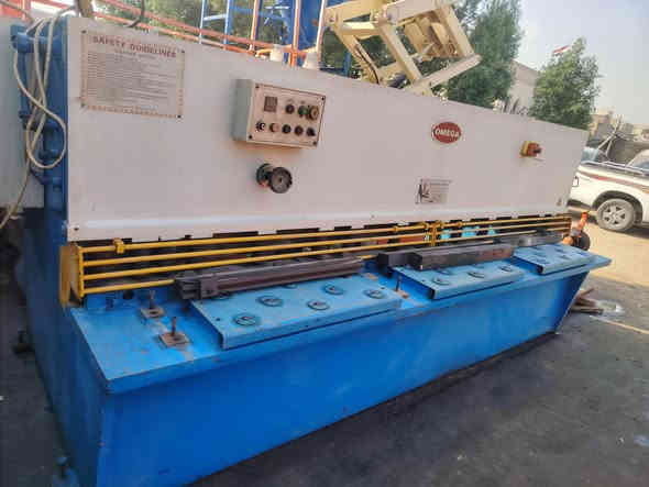 مقص ٦ ملم ٣ متر وربع بغداد باب الشيخ مقبرة الغزالي محل سعد العقابي ابو حسن العتابي رقم وتساب ***********
