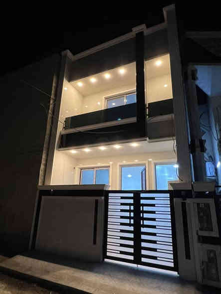 دار للبيع 🔥🔥
المساحه /100 متر

الواجهه /5 متر النزال 20 متر

يحتوي علئ // 3 غرف نوم وصحيات عدد 2 💦
واستقبال ومطبخ + صطحين امامي وخلفي

تسليم مفتاح كااامل 🔑🔑

العنوان حي الجهاد ديوان المخابرات خلف شارع 60 مباشر موقع مميز

الاستفسار *********** ☎️
