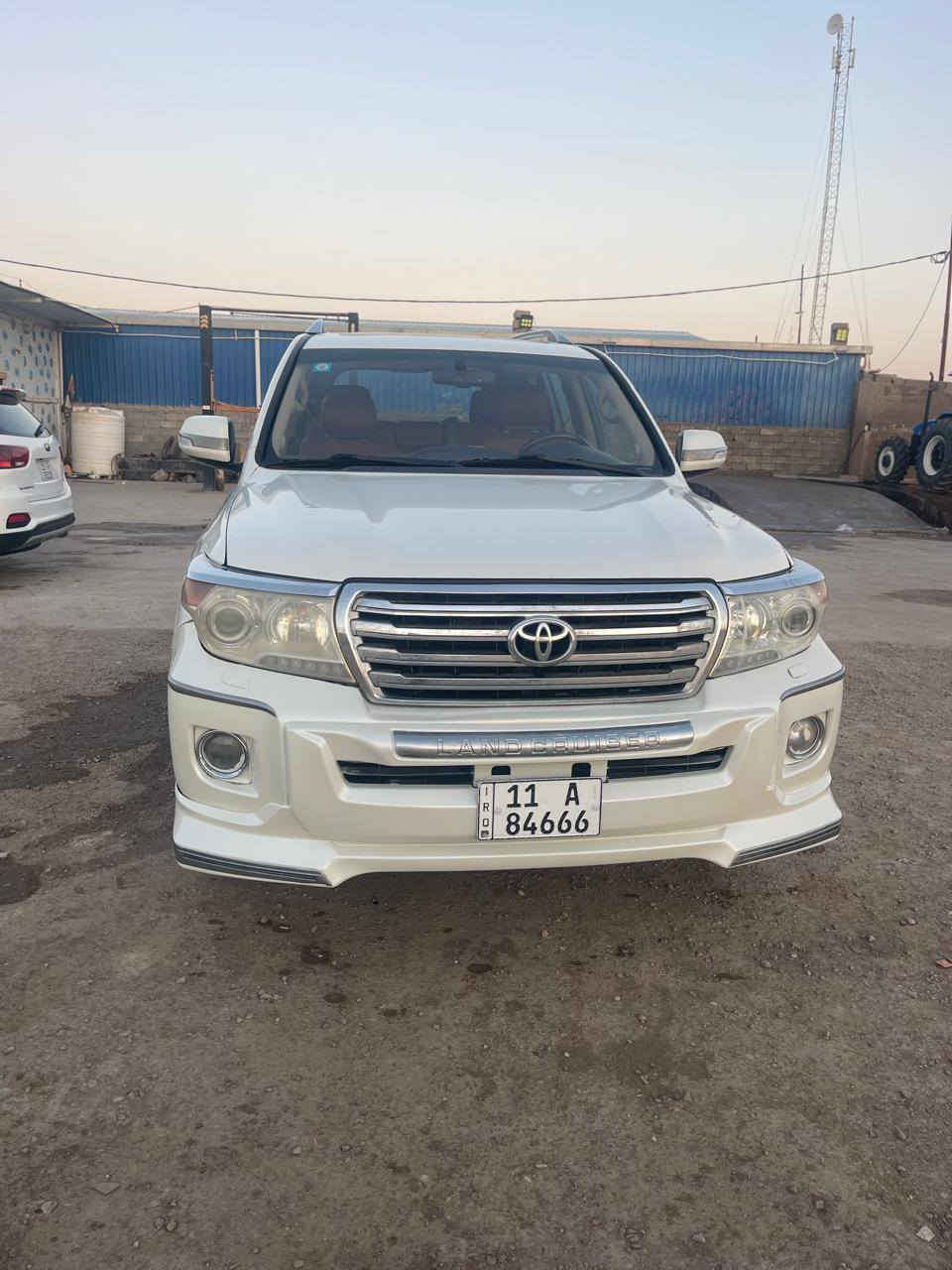 السلام عليكم
مكلف بالنشر
لاندكروز موديل 2008
Vxr فول مواصفات خاصة اربع بصمات
محرك 4600 اربع بصمات
صبغ جاملغ خلفي والسونار موجود وي الصور
سيارة جاهزة تخم تاير تبريد حدادية امامي خلفي كله جديد مابيها نقص برغي
رقم بغداد بأسمي
مكاني واسط / مركز المدينة
استفسار تواصل وي صاحب السيارة
***********
***********

