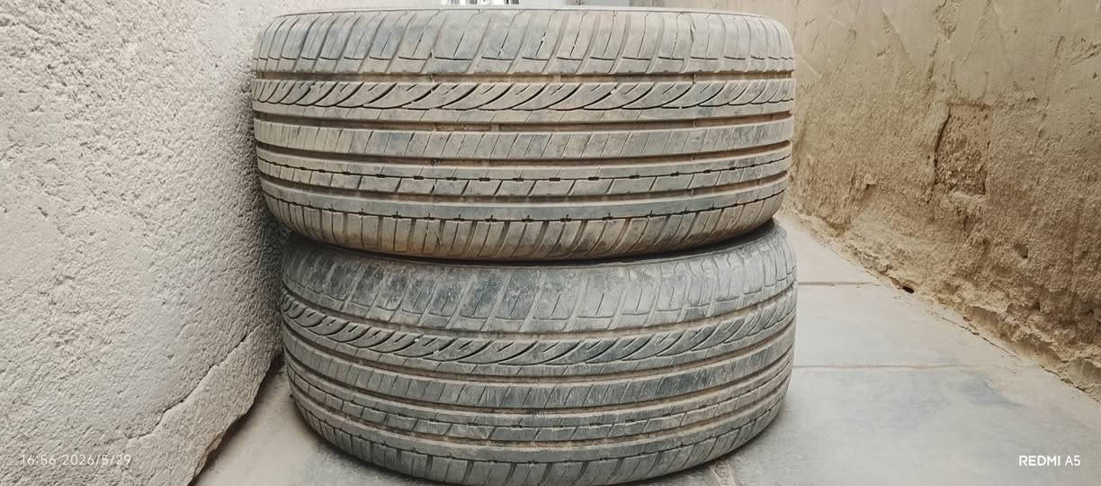 سلام عليكم تايرات للبيع حجم 17/50/225 السعر 50 مكان ناصريه مركز ***********
