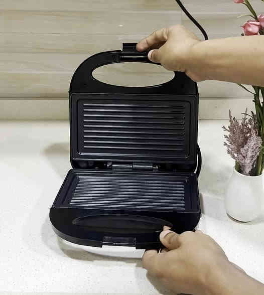 سعر القطعة 20الف توصيل مجاني لكل العراق 🇮🇶 فحص قبل الدفع. حجز خاص او واتساب ***********
