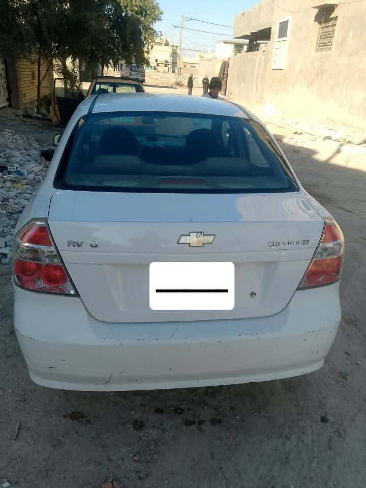 سلام عليكم افيو موديل عشره خصوصي نضيفه بسمي مشروع وطني سنه 28 محرك 1400مفتوح فقط مبدل جاملق تبريد فقط غاز باتري جديد سلف جديد عنواني بغداد شعله سلاميات رقم الهاتف ***********
