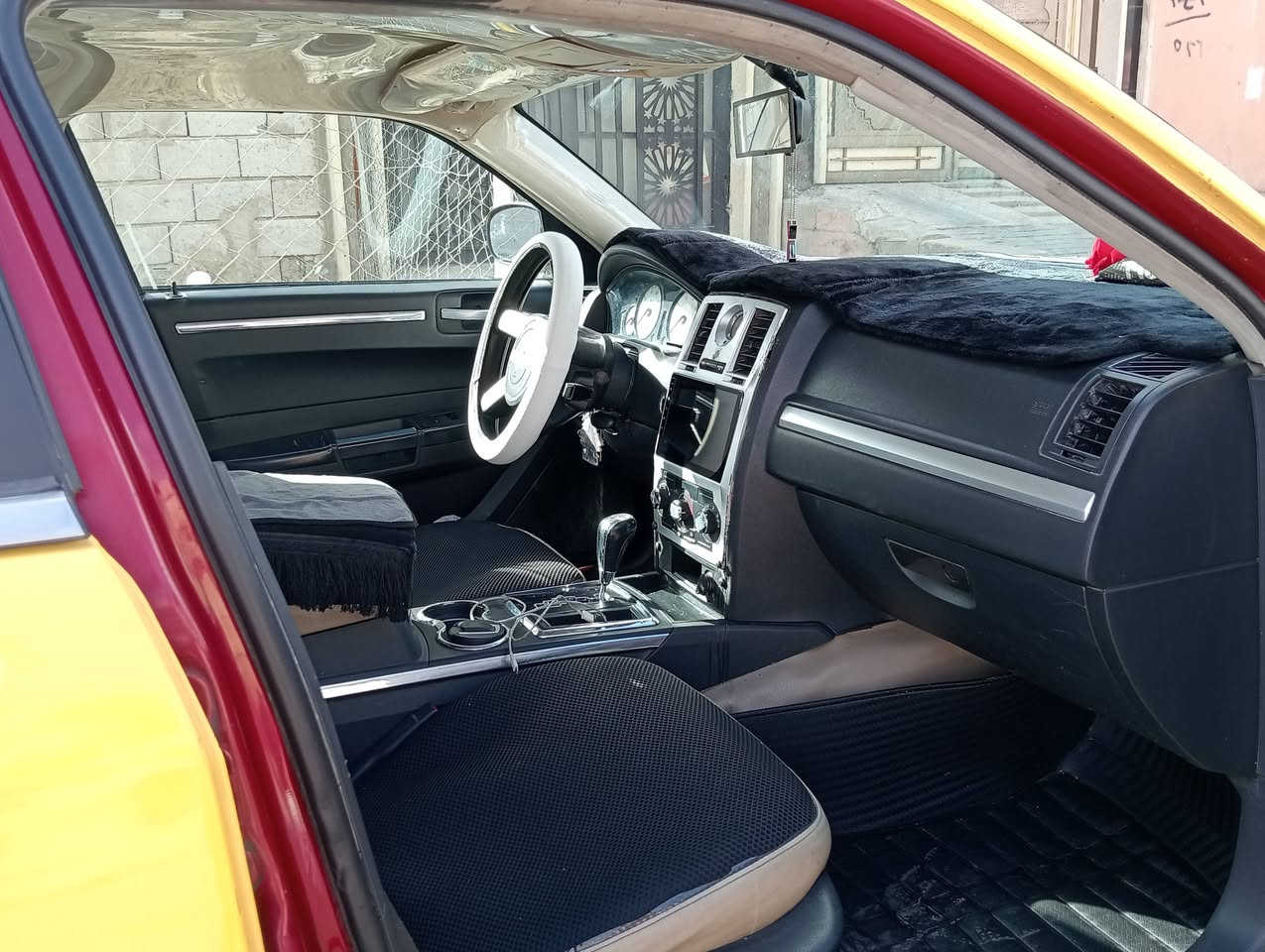 اوباما 2010اصل بدون حادث سياره كلها شرط وسياره شرط تحويل بدون وكاله كير مكينه شرط طخم تاير ويل كروم خطها بغداد موصل 
سياره في الموصل للبيع 
الاتصال فقط على رقم خاص غير مفتوح
***********
***********
