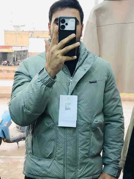 قمصله مطريه نفخ تكررت مره اخرى 
اربع الوان جميع القياسات متوفره 
السعر هاي المره فقط  18 الف 
العنوان الديوانية قضاء عفك محلات كراج الديوانية 
للتواصل ***********
