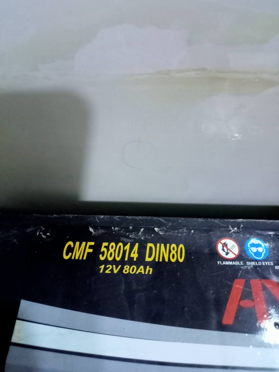 بطاريه للبيع حجم 80 امبير سعر ب 40 الف معه القديم عنواني بغداد جميله رقمي *********** شرط ضمان اطيك بي ملاحظه ابيعلك مال وارد
