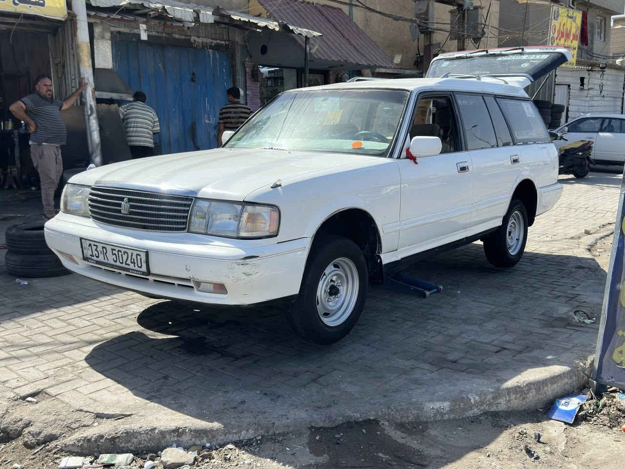 السلام عليكم ارنب ستيشن للبيع موديل 1992 محرك فيفتي 2.5 السيارة باسمنة المكان بغداد جسر ديالى القديم استفسار الاتصال علىً هذا  الرقم ***********
