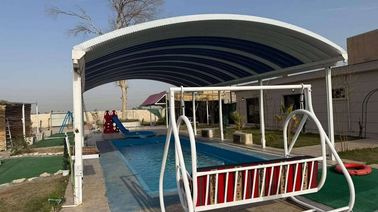 إحجز مزرعتك وتمتع بالخصوصية التامَّة 🥰

يتوفرُ جميعُ الخدمات التي تخطرُ على بالكم مع أجواءِ الطبيعةِ الخلابةِ الساحره 😎

مميزاتُ زهور بغداد 🌸
2.التيار الكهربائي على مدار 24 ساعةٍ كاملة دون إنقطاع ويتوفرُ فيه مولدة كهربائية ☺️

4.مسبح خاص للكبار حجم 10 في 5 متر 
 مع مسبح للأطفال🏊
5.يحتوي منتجعنا على ألعابٍ للطفال والعاب للكبار (( منضدة 🏓 + فيشه ))

6.صالة  مؤثثة ومكيفة + غرفة نوم مؤثثة ومكيفة + مطبخ على الطراز الإيطالي مؤثث بشكلٍ كامل 😍

7.جلساتٌ خارجية من الطراز الفاخر جداً 
جلسات عربية
 ي

8.مكانٌ مخصص للشواء مجهز بجميع الإحتياجات الخاصة لذلك 😍

9.مجموعة صحيات داخلية وخارجية متكاملة 

10.تتوفر سماعات سستم صوت عالي النقاوة 🎵 
11.علماً يتم تعقيم المكان بشكلٍ كامل بعد كل إستخدام 😷 
ملاحظة مهمة جدا جدا :؛
المزرعه داخل بغداد يعني ماكو طريق خارجي ولا طريق طويل 📍🪶

إحجز ☀️ إسبح 🏊 إشوي 🐟 وإقض أحلى وأمتع الأوقات مع عائلتك في أجواءٍ صيفية جميلة 

#العنوان بغداد الكرخ حي الجهاد المكاسب
قرب مطار بغداد الدولي

للحجز والإستفسار
الاتصال على الرقم التالي او مراسلتنا على الواتس اب 
***********
*********** واتساب
