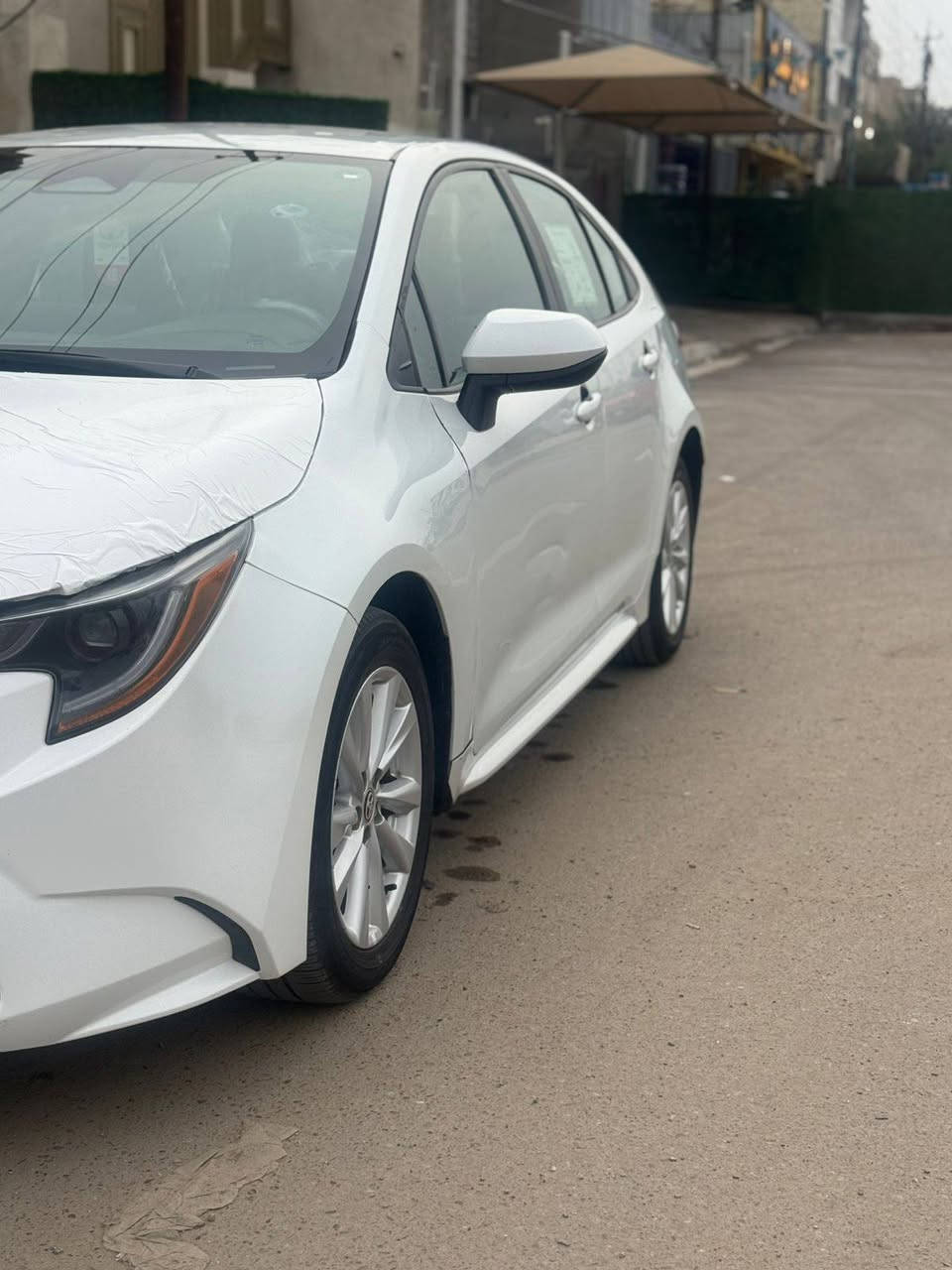 يا الله السلام عليكم
كورله 2024 وارد امركي 
حادثها بونيد بس بدون ايرباك 
مواصفات السياره 
ـ بصمت تشغيل 
ـ بصمت بيبان 
ـ حساسات بل مري 
ـ سياقه اليه 
ـ تحديد مسار 
ـ ويل كب 
يعني الساره فول ماعده الفتحه 
السيارة بسمي 
السعر 168
الرقم الموبايل ***********
