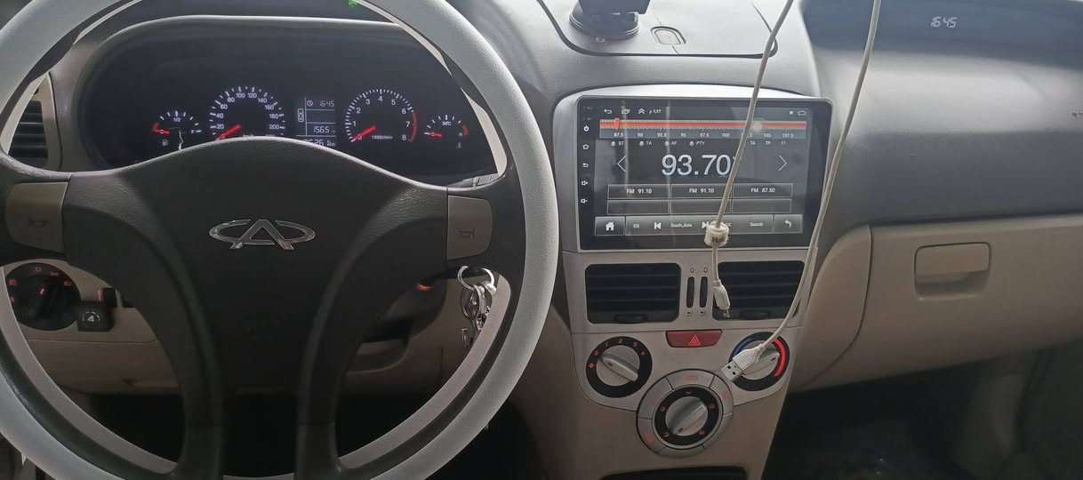 شيري ٢٠١٣ سياره كفاله من كل شي بيه منضومه غاز كير مكينه جدد تبريد شغال كهربائيات  تخم تاير جديد السياره علوضع الشركه سعر٤٣ عنوان بغداد البياع***********
