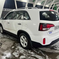 سورينتو 2014 خليجي   السيارة كفاله عامه جاهزه من كلشي  محرك السياره 4 ...