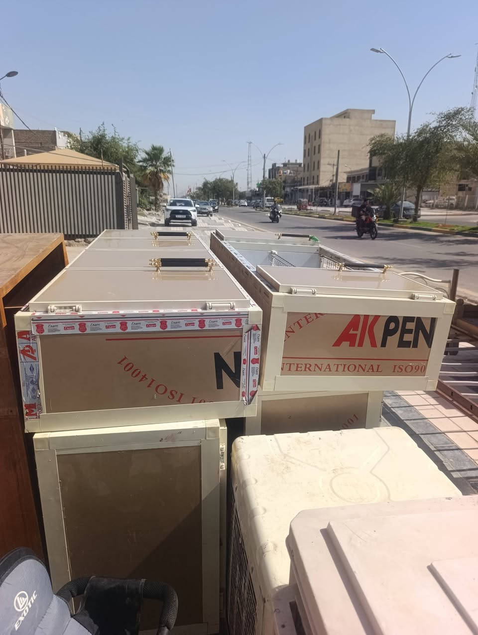 يا الله تم وصول غراض مستعملة يم معرض ومزاد علي زاخو العنوان بغداد كفاءات الصحة مقابيل حسينيه ابو تراب رقمي *********** الاسعار خاص اتصل سهلة
