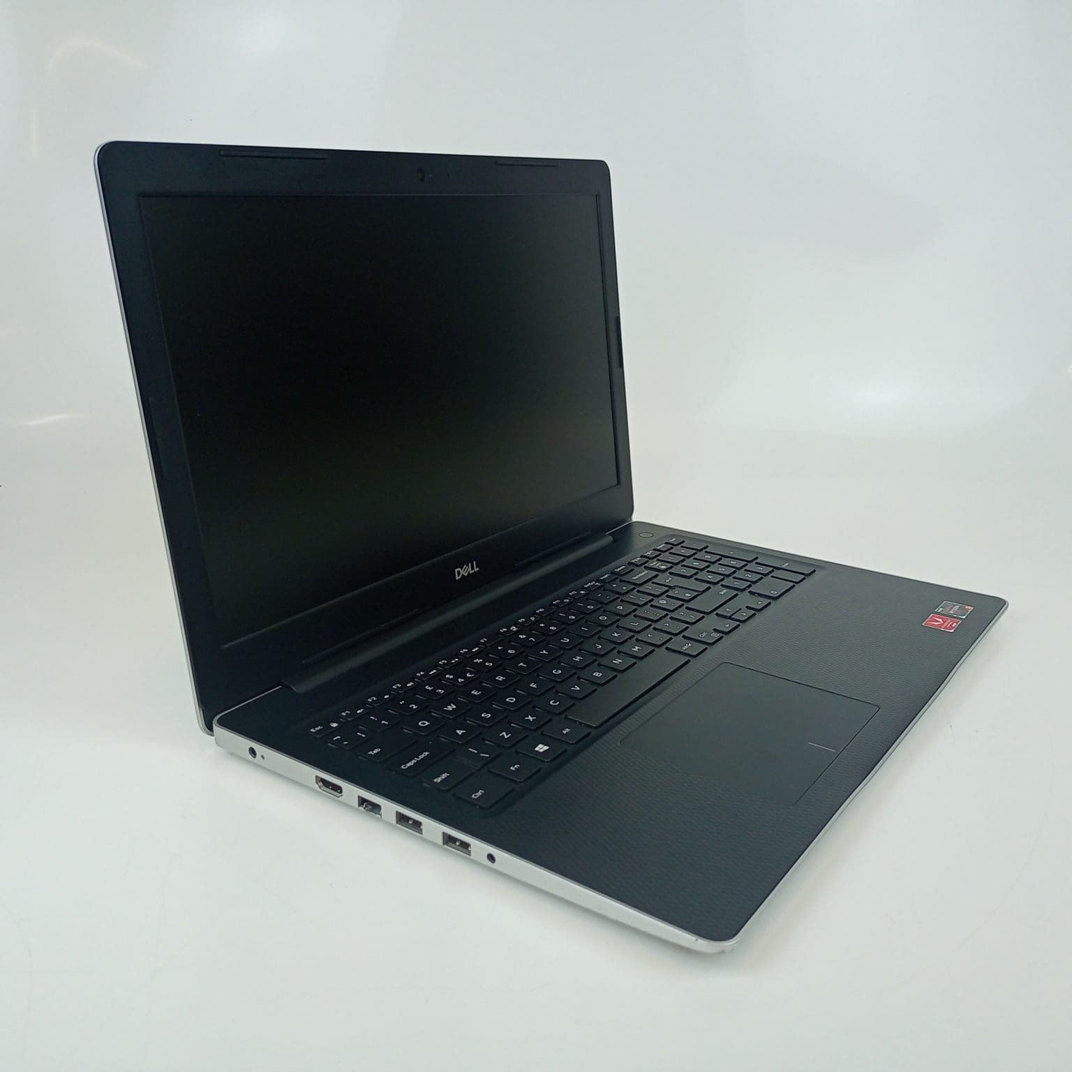 � لابتوب dell Inspiron 3585 – AMD Ryzen 5 2500U + رام 8GB 🔥
💻 المواصفات الأساسية:

 • المعالج: AMD Ryzen 5 2500U
 • الرام: 8GB
 • التخزين: SSD 512GB + HDD 512GB
 • الشاشة: 15.6 إنش 
 • كرت الشاشة: AMD Radeon Vega مدمج
 • الواي فاي + بلوتوث + منافذ HDMI & USB

⚡ مميزات التخزين المزدوج:

 • SSD لتشغيل الويندوز والبرامج بسرعة خارقة
 • HDD لتخزين الملفات والفيديوهات بسعة كبيرة

🎯 مثالي لـ: الدراسة، العمل، التصفح، والأفلام


**إذا كنت صاحب هذا الإعلان وتريد حذفه لأي سبب، رجاءا أرسل رسالة إلى الدعم الفني**