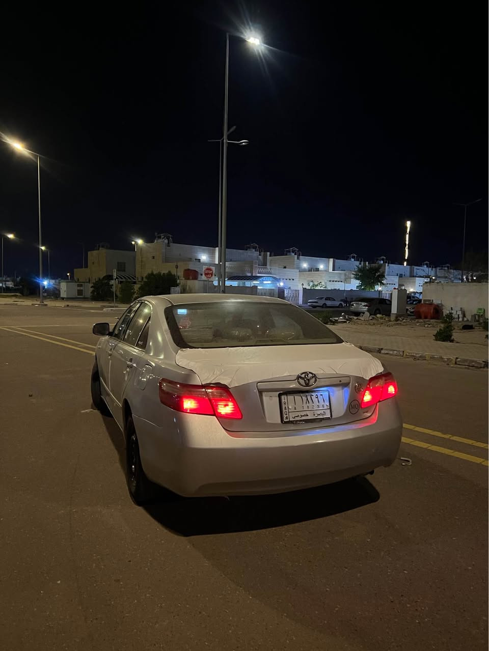 كامري مديل 2009 خليجي بصره باسمي رقم الانكليزي GL  تبريد قطعتين مكيينه 4 سلندر مكفوله من صبغ والتبديل والحادث القوي بيها زلوغ ودحجتين بلمداكر  كير سليم مكينه تنقص داخلها جديد ماشي 200 مكاني بصره طويسه السعر 95 وبيها مجال واتس او اتصال فقط *********** البصرة, العراق
