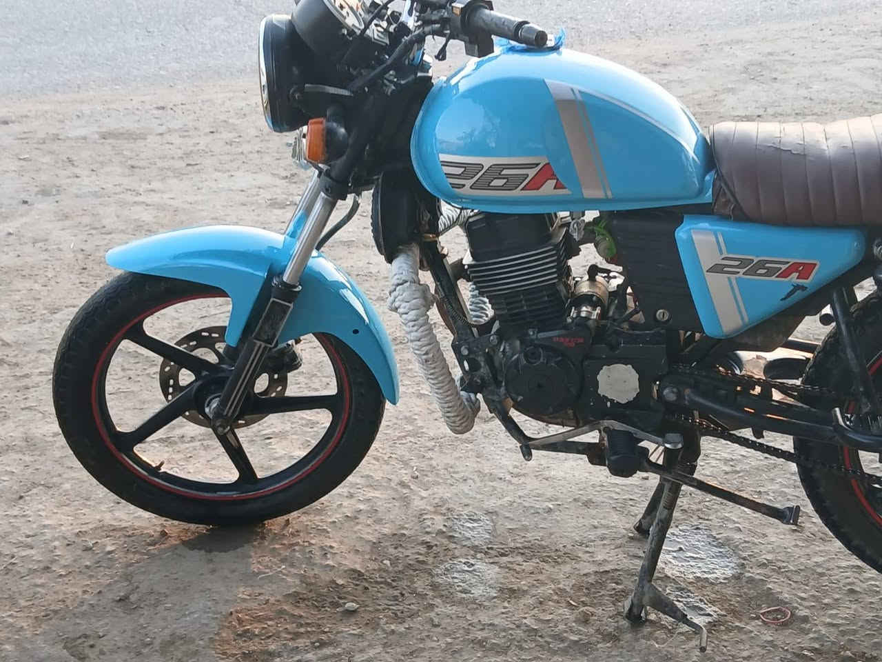 السلام عليكم دايون كلك موديل ٢٣ محرك ٢٠٠ دراجه حلوه لون سماىي بابل  
***********
