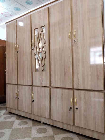 السلام عليكم معرض سليماني مترين وص قطعتين 200 بي مجال كركوك حي العسكري ***********
