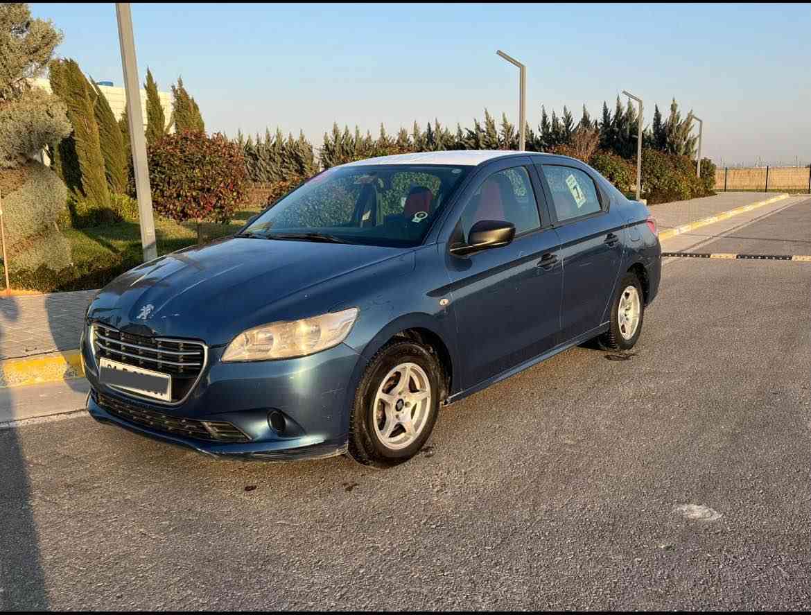 بەناوی خوا بیجۆی فەرەنسی ٣٠١ گێڕ تۆماتیک یەک پارچەی بۆیاخە سەنەوی تا ٢٠٢٩ مانگی ١١ تازەیە گێڕومەکینەو تەقەو رەقەی بەشەرتی فیتەر مەکینە ١٦ یە مۆدێل٢٠١٥ یە سەیارەکە زۆر جوان و جائیزە سعری ٧٢$ و مەجالە رەقەم تەلەفۆن *********** السليمانية, العراق
