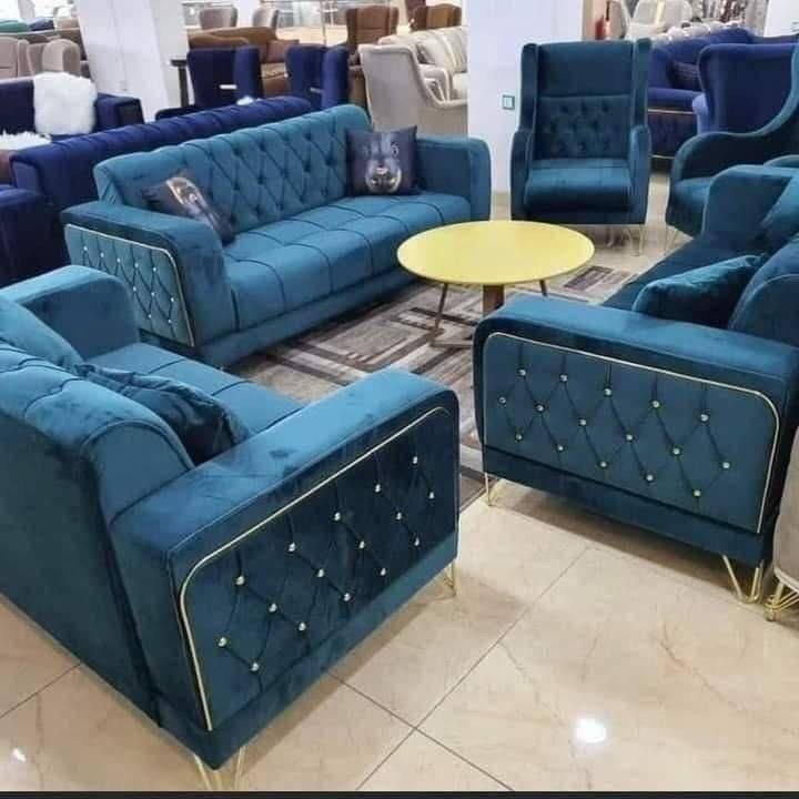 تخم 10 مقاعد. 🛋️🛋️
⚡مواصفات الخشب
🔸الظهر /چام روسي 
🔸المقعد /بلوك اسود 
🔸الصدر /خشب مضغوط
🔸الاسفنج / مميز 8سم 
🔸القماش / قديفه
🔸الرجل / حديد


**إذا كنت صاحب هذا الإعلان وتريد حذفه لأي سبب، رجاءا أرسل رسالة إلى الدعم الفني**