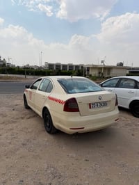 سكودا اوكتافيا ٢٠١٠ ،گير عادى بى سبوغ ليدران گير و مكينه و تبريد به شة...