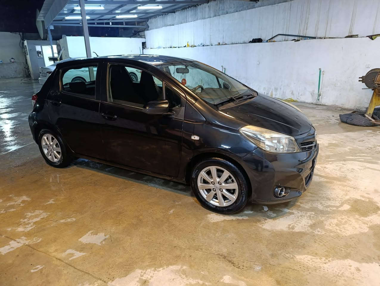 yars2013 ،بيها ۳قطعه صبغ رش بدون دواخل نقطه ضربة مابي، و قمارة بيها حالوب ، رقم جديد باسمي ،عنوان اربيل بيخال ، سعر88ورقە . ر.واتساب***********
