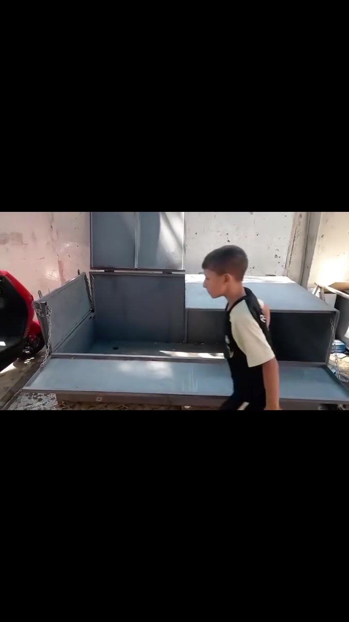 ميز حديد ثقيل توصيه للبيع القياس متر في مترين مستخدم شهرين فقط ب١٥٠ وبي مجال للشراي


**إذا كنت صاحب هذا الإعلان وتريد حذفه لأي سبب، رجاءا أرسل رسالة إلى الدعم الفني**