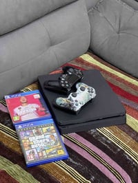 جهاز بلي ستيشن مهكر 12.5 السعر 230 الف و بي مجال بسيط بي العاب FC26 و ...