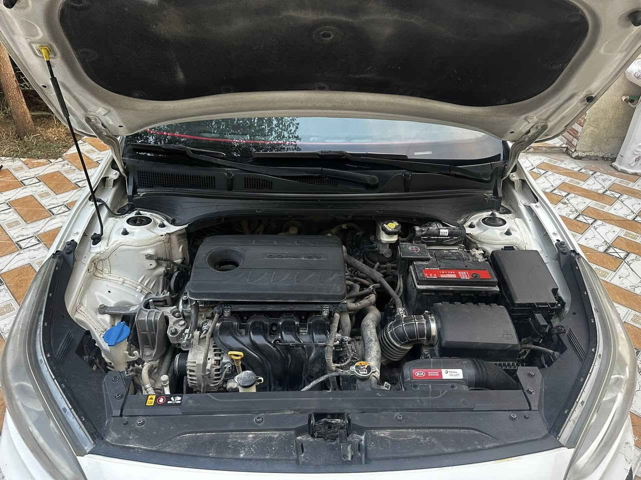 سلام عليكم للبيع
سيراتو موديل ١٩ 
ماشيه ١٨٠
محرك ١٦٠٠
ستفسار اكثر اتصل ‭٠٧٨١ ٨٧٥ ٨٨٤٨‬
