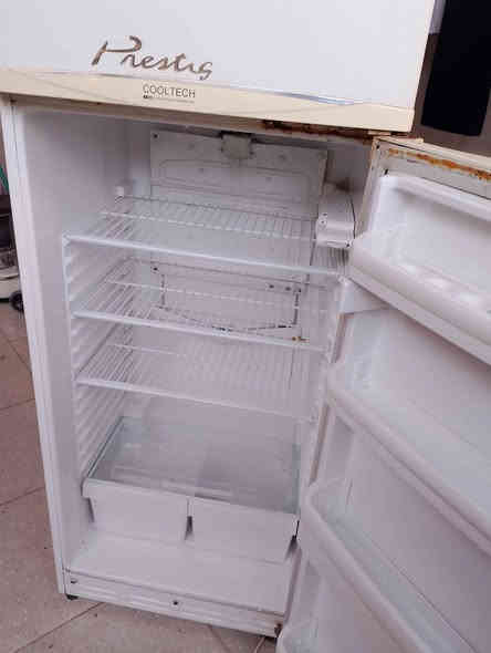 ثلاجه جوان ايش ده كا وه ستاي نه بينيوه  شركه يه *********** خناقين
