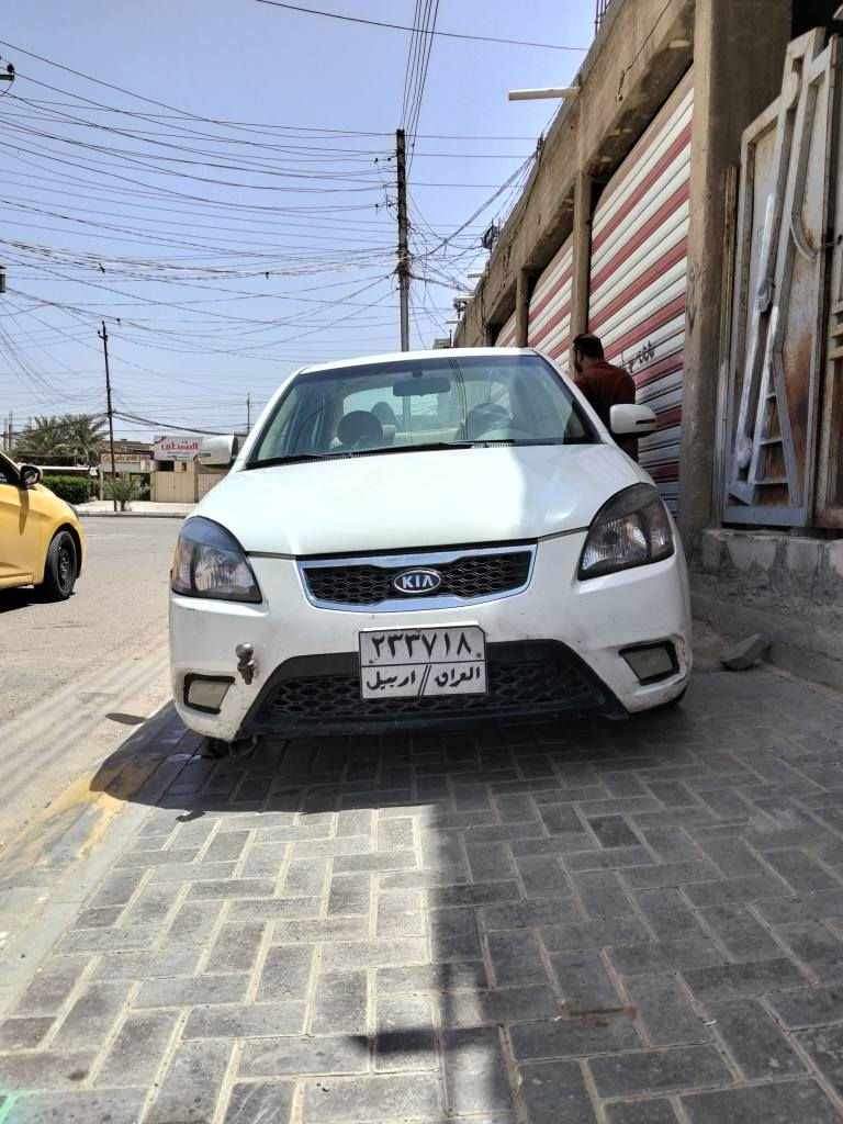 السلام عليكم كيا ريو موديل 12 خليجي كفاله عد جامغله  خلفي صبغ محرك 1600 رقم اربيل وكاله او مداور السعر 80 وبيها مجال بسيط عنوان كربلاء حي العامل رقم التليفون *********** كربلاء, العراق
