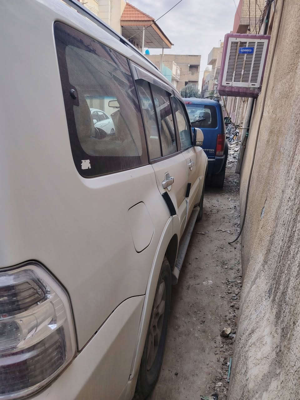 السلام عليكم بأجيرو للبيع موديل 2010 فول مواصفات مكفوله كفاله عامه بس صبغ شبر بل بنيد كهربائيات شغاله تبريد شغال رقمه بغداد انكليزي السياره بسمي تحويل ثاني يوم العنوان بغداد الكريعات مقابل حسينيه الزهراء عليها السلام الاستفسار الإتصال على الرقم التالي ((***********))
السعر خاص
